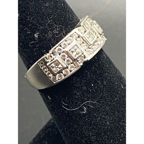 MEDA sterling silver 925 princess cut and round CZ band size 6 - Picture 5 of 8
